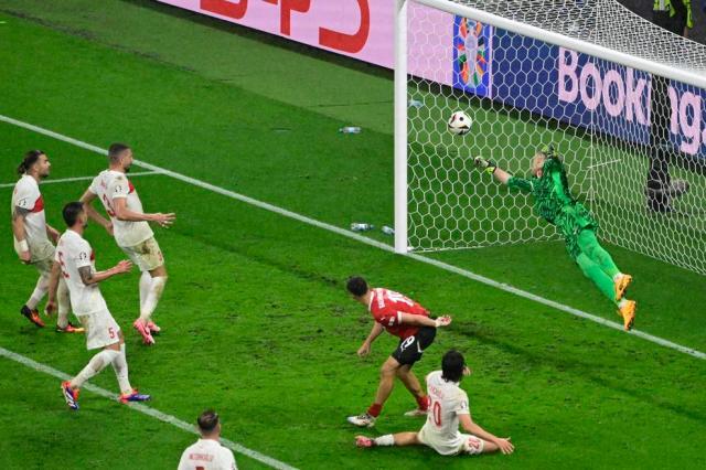 fbl-euro-2024-match44-aut-tur.jpeg
